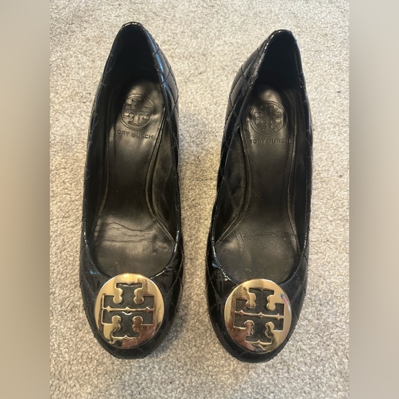 Tory Burch Shoes - Tory Burch Quilted Wedges Black